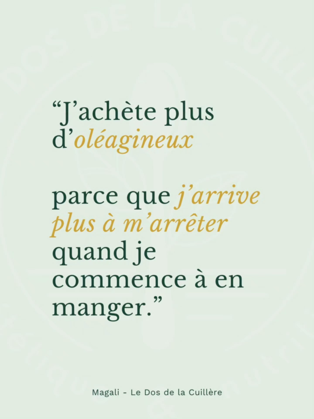 C’est un conseil que je donne souvent (en consultation, dans mes conversations perso, dans mon podcast) et qui a déjà permis à beaucoup de personnes de se réconcilier avec les oléagineux.Et comme il y a encore des gens qui ne connaissent toujours pas cette astuce, je la repartage ici aujourd’hui parce qu’en vrai, les noix, amandes, pistaches, noisettes, noix de cajou, cacahuètes (ok, techniquement, c’est pas vraiiiiiiment un oléagineux) et autres graines … ben, c’est chouette !#vegan #nutrition #vegetranquille—🌿 Je suis Magali, diététicienne nutritionniste spécialisée dans les alimentations végétales (végétariennes, végétaliennes, flexitariennes) et créatrice du podcast “Le Dos de la Cuillère”. Je te livre mes expériences personnelles en tant que vegan vivant en France, mes réflexions professionnelles sur la nutrition, mais aussi celles d'autres personnes partageant le même mode de vie.📩 Je viens de lancer une newsletter "La Dosette" , pense à t’inscrire (lien dans le Linktree ou sur mon site) si ça t’intéresse.